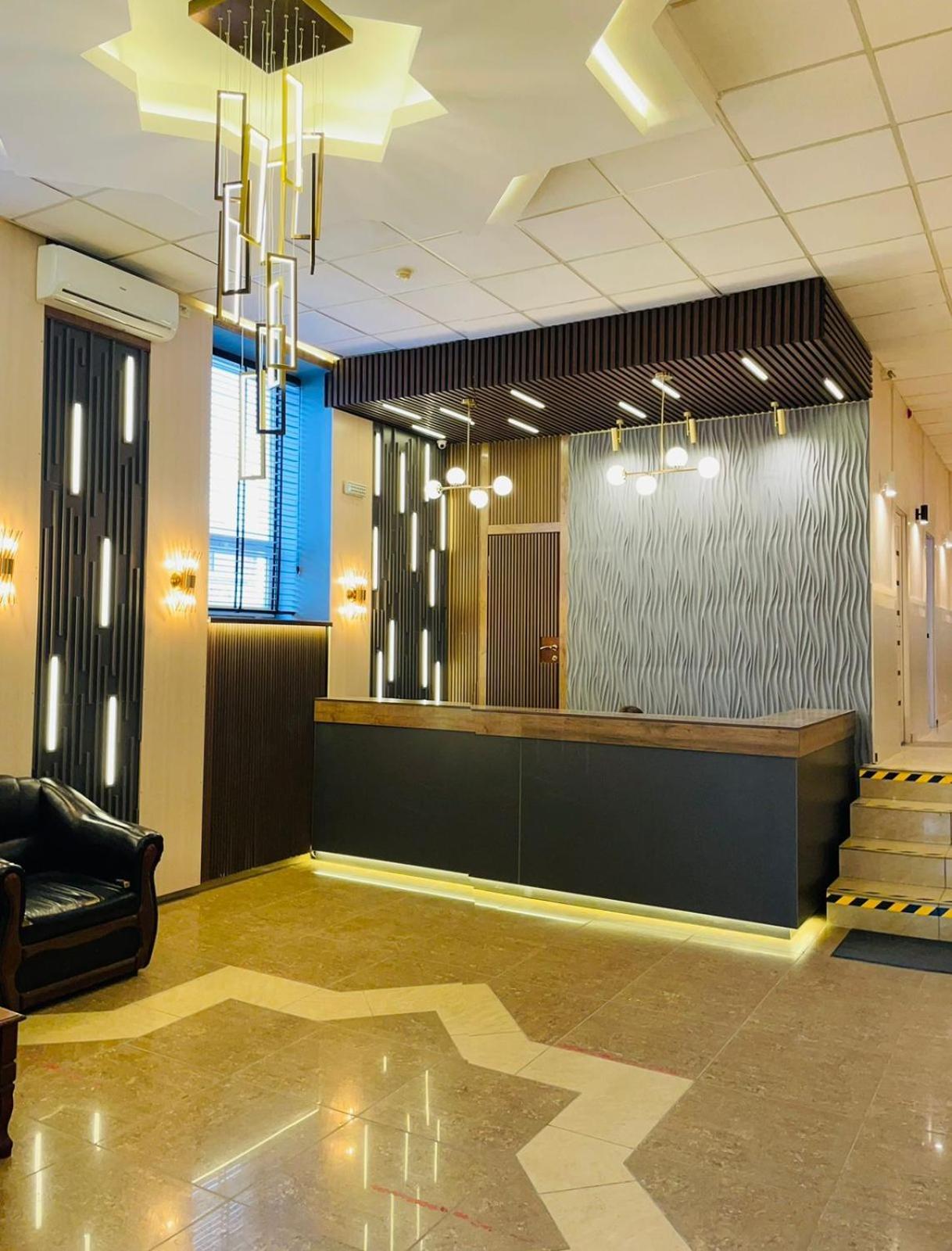 Tengri Hotel Atyrau Bagian luar foto