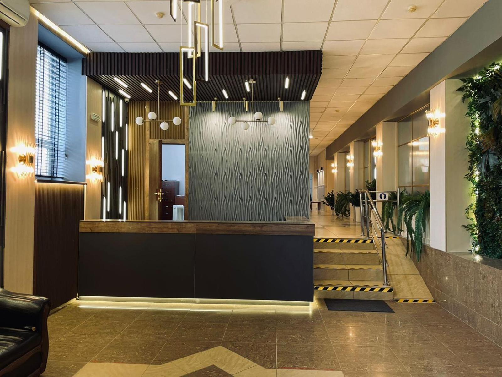 Tengri Hotel Atyrau Bagian luar foto