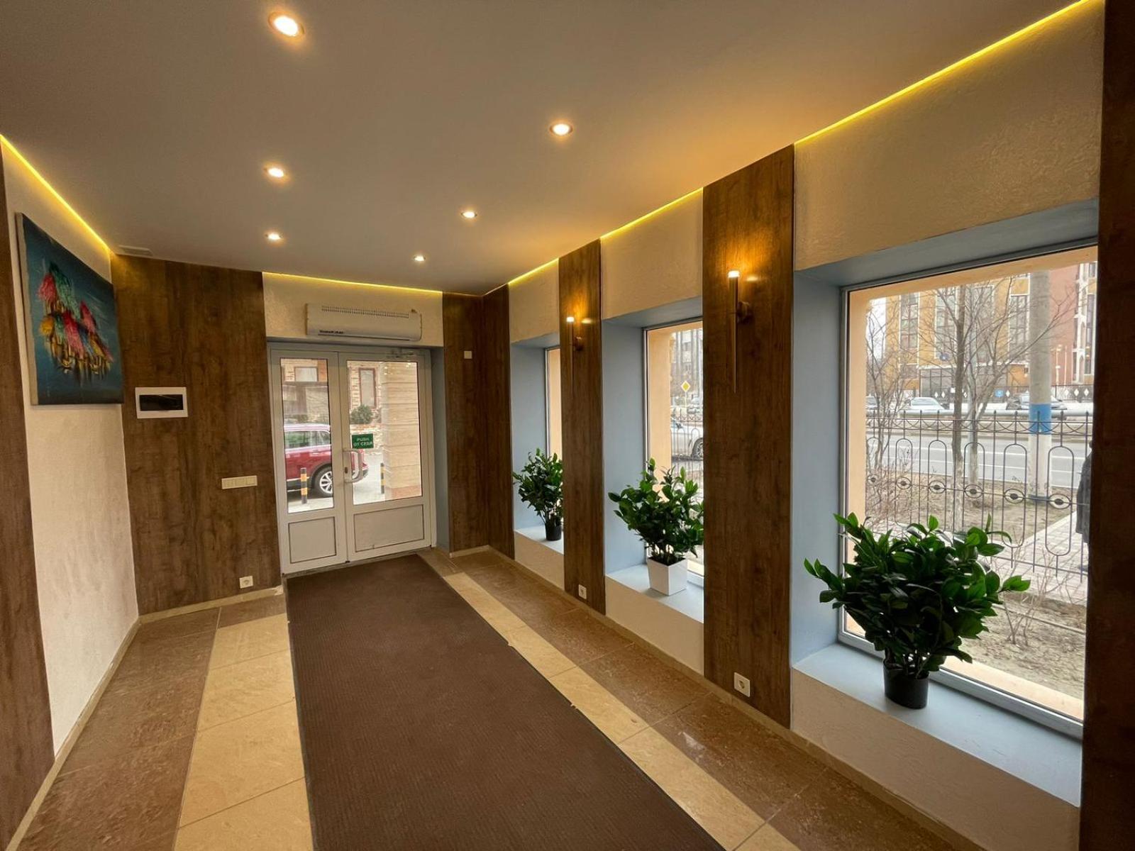 Tengri Hotel Atyrau Bagian luar foto